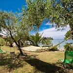Ogliastro Sul Mare Holiday home