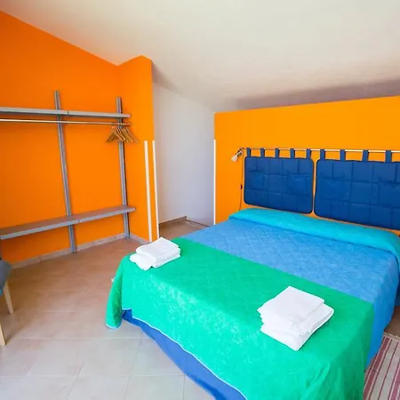 Feriehus Ogliastro Sul Mare - Sleep And Dream Cefalù