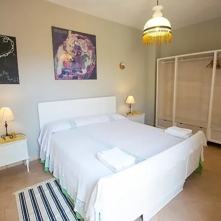 Feriehus Ogliastro Sul Mare - Sleep And Dream Cefalù