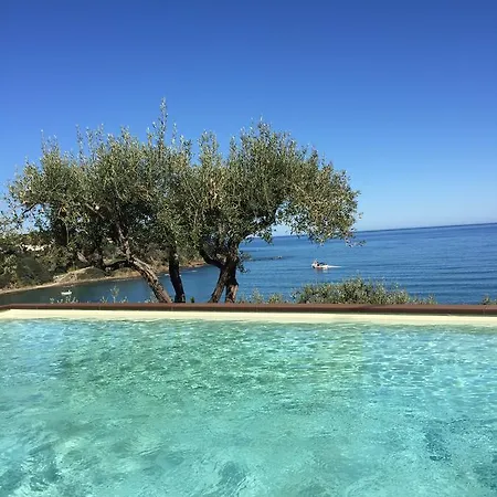 Ogliastro Sul Mare - Sleep And Dream *