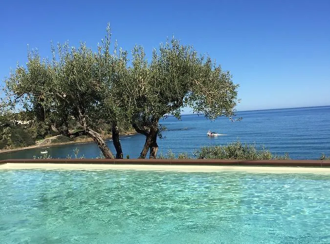 Ogliastro Sul Mare - Sleep And Dream *