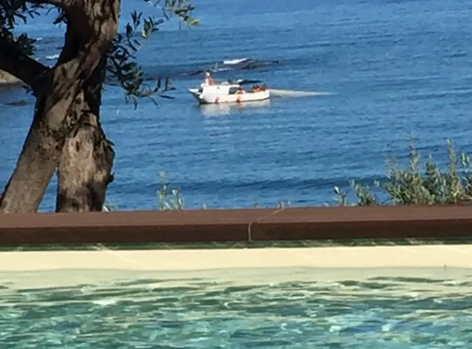 Ogliastro Sul Mare - Sleep And Dream * Cefalù